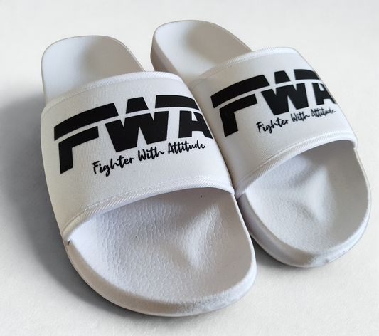 Claquettes FWA WHITE